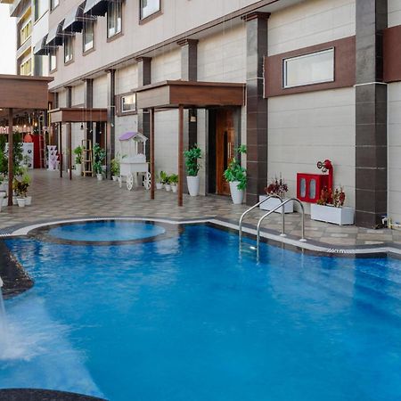 Hotel Vasdaa Grand Dehradun Exterior foto