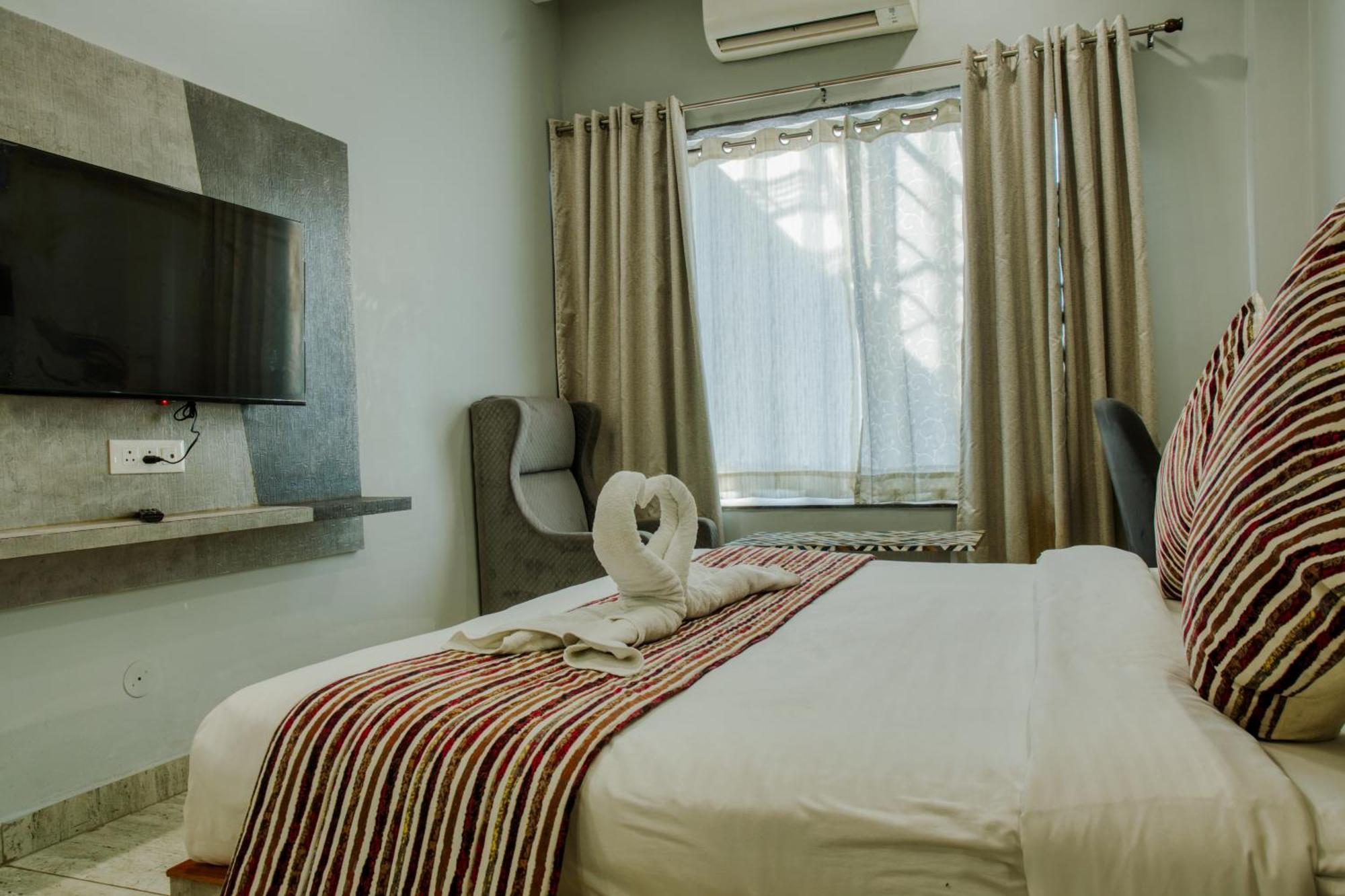 Hotel Vasdaa Grand Dehradun Exterior foto